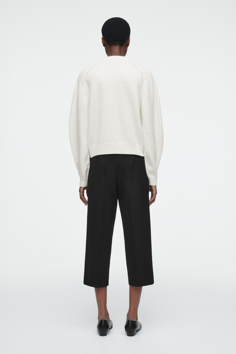 COS ポインテルニットウールジャケット