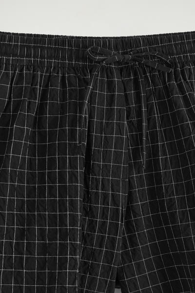 COS チェックコットンショートパンツ