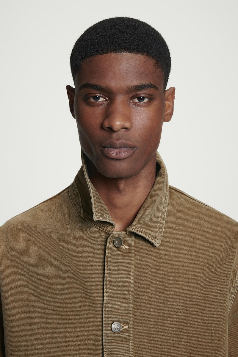 COS チェーンステッチデニムオーバーシャツ