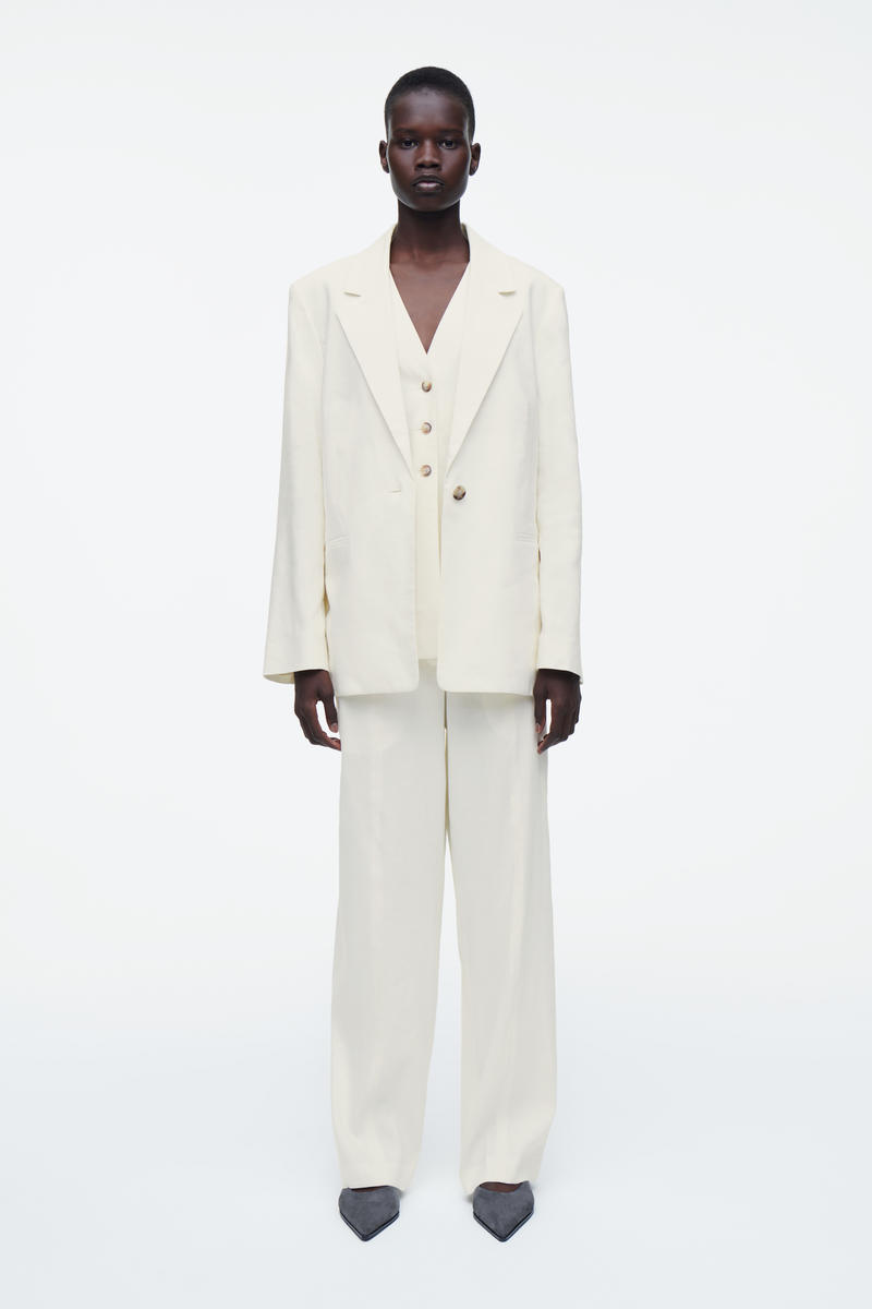 COS リネンブレザー セットアップ