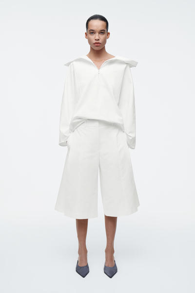 COS テーラードワイドレッグショーツ