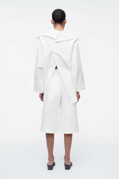 COS テーラードワイドレッグショーツ