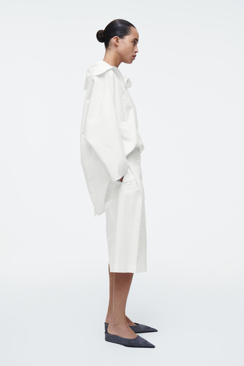 COS テーラードワイドレッグショーツ