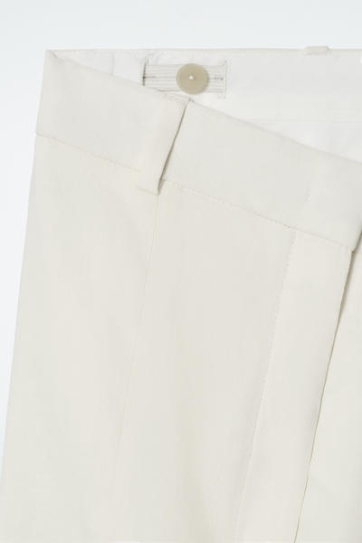 COS テーラードリネンパンツ