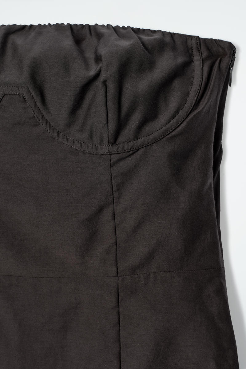 COS コルセットバンドゥーボディスーツ