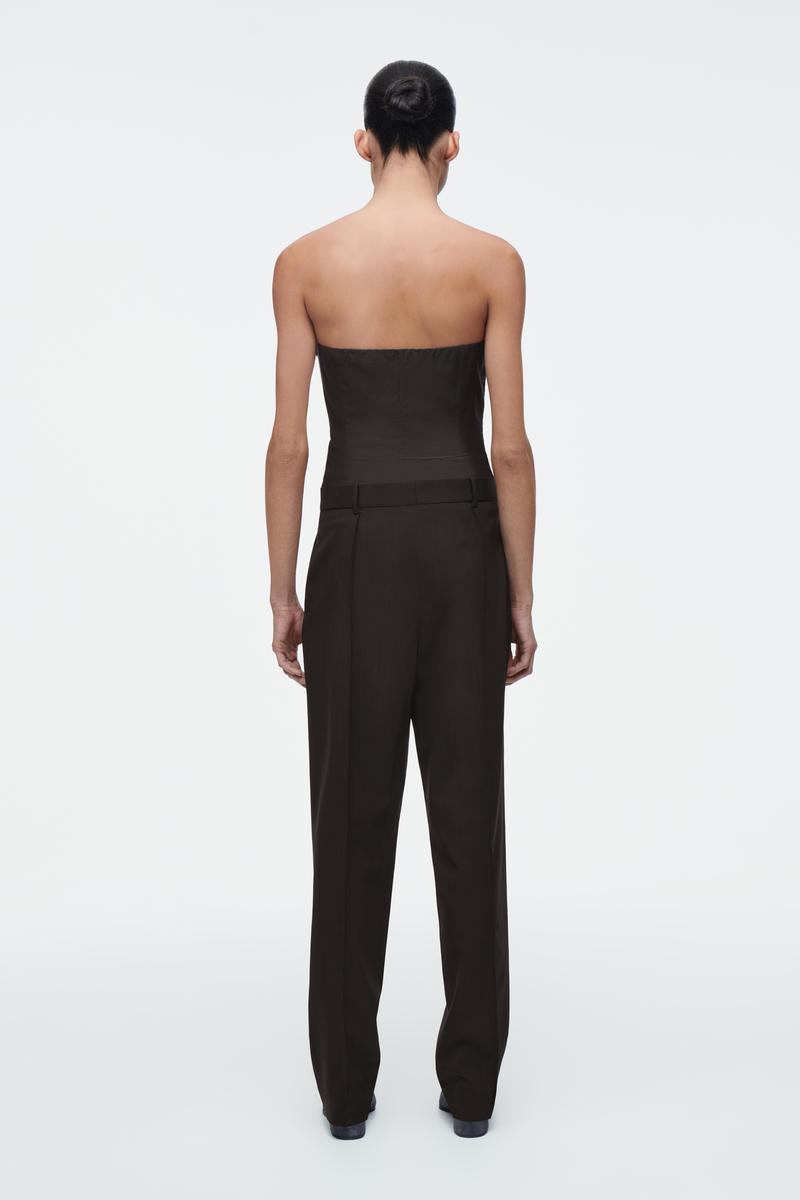 COS コルセットバンドゥーボディスーツ