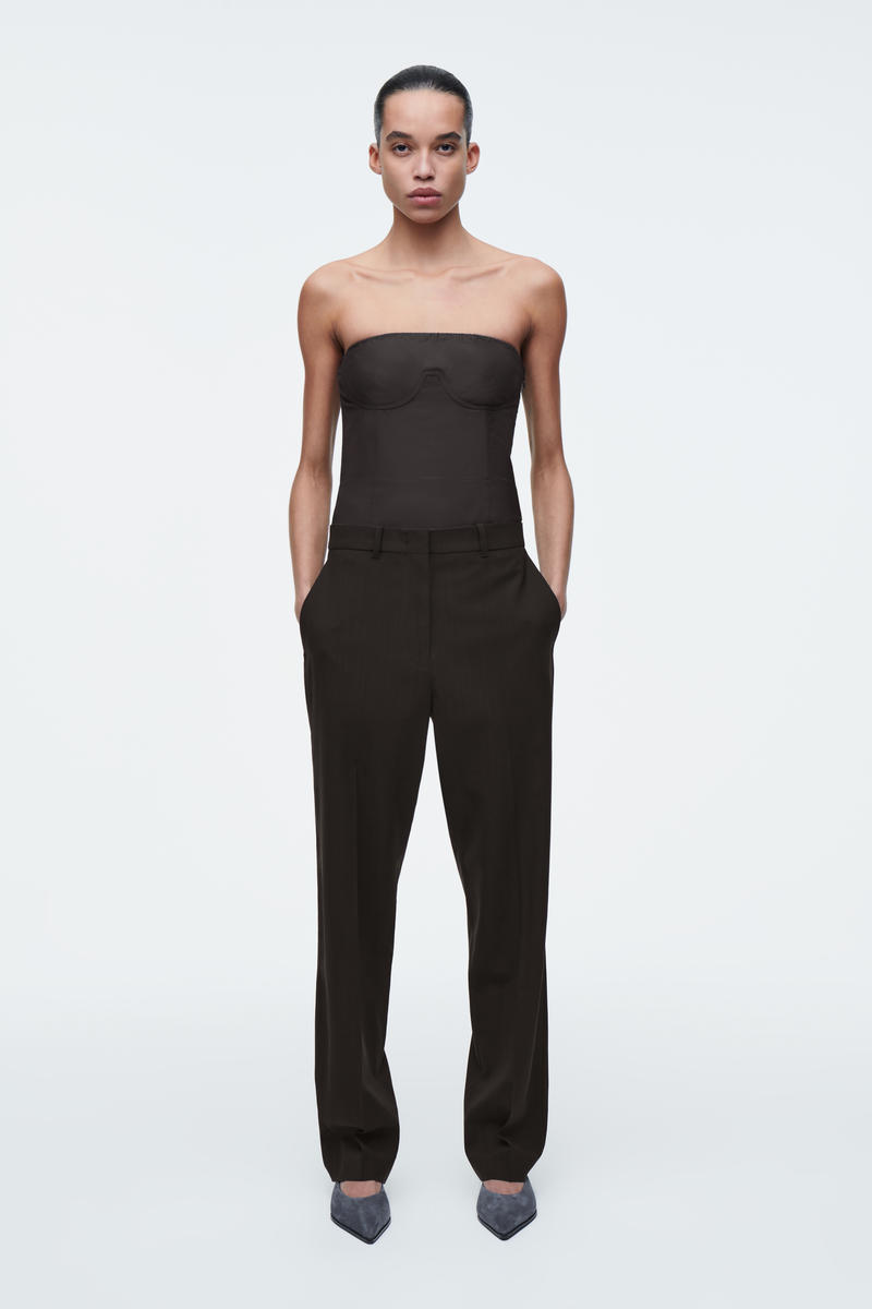 COS コルセットバンドゥーボディスーツ