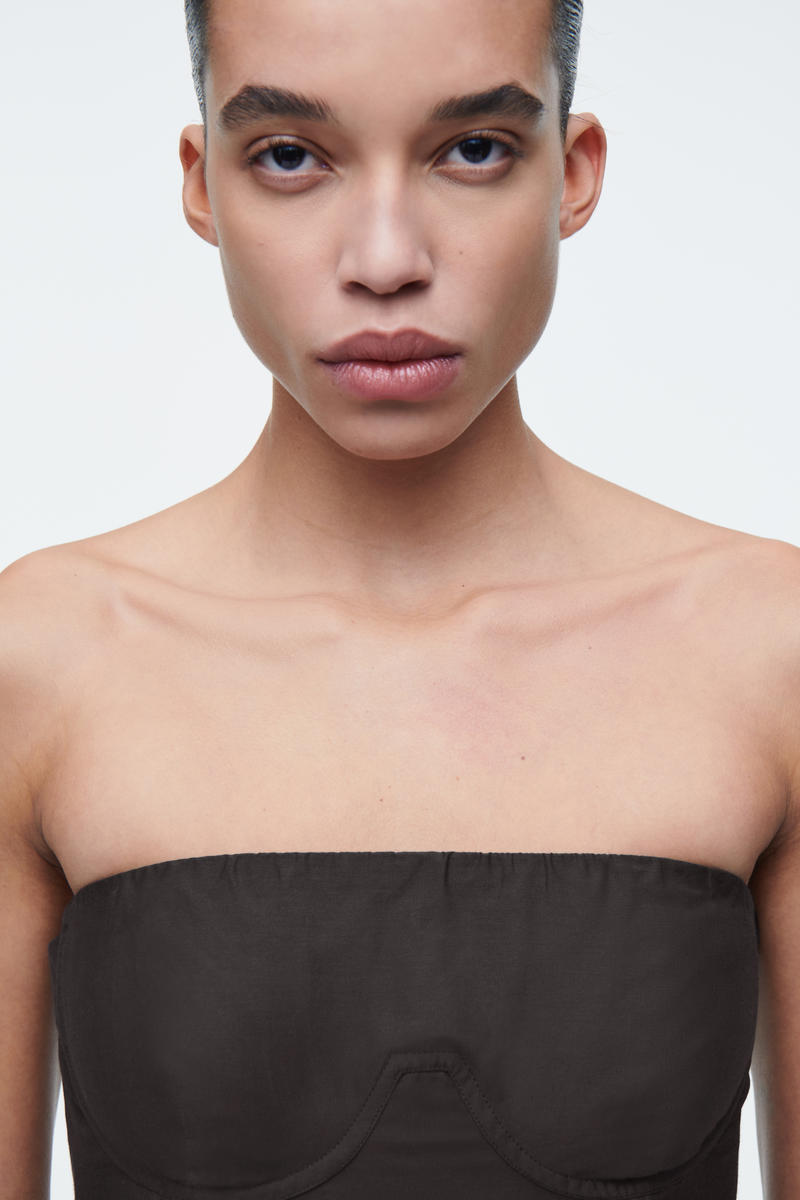 COS コルセットバンドゥーボディスーツ