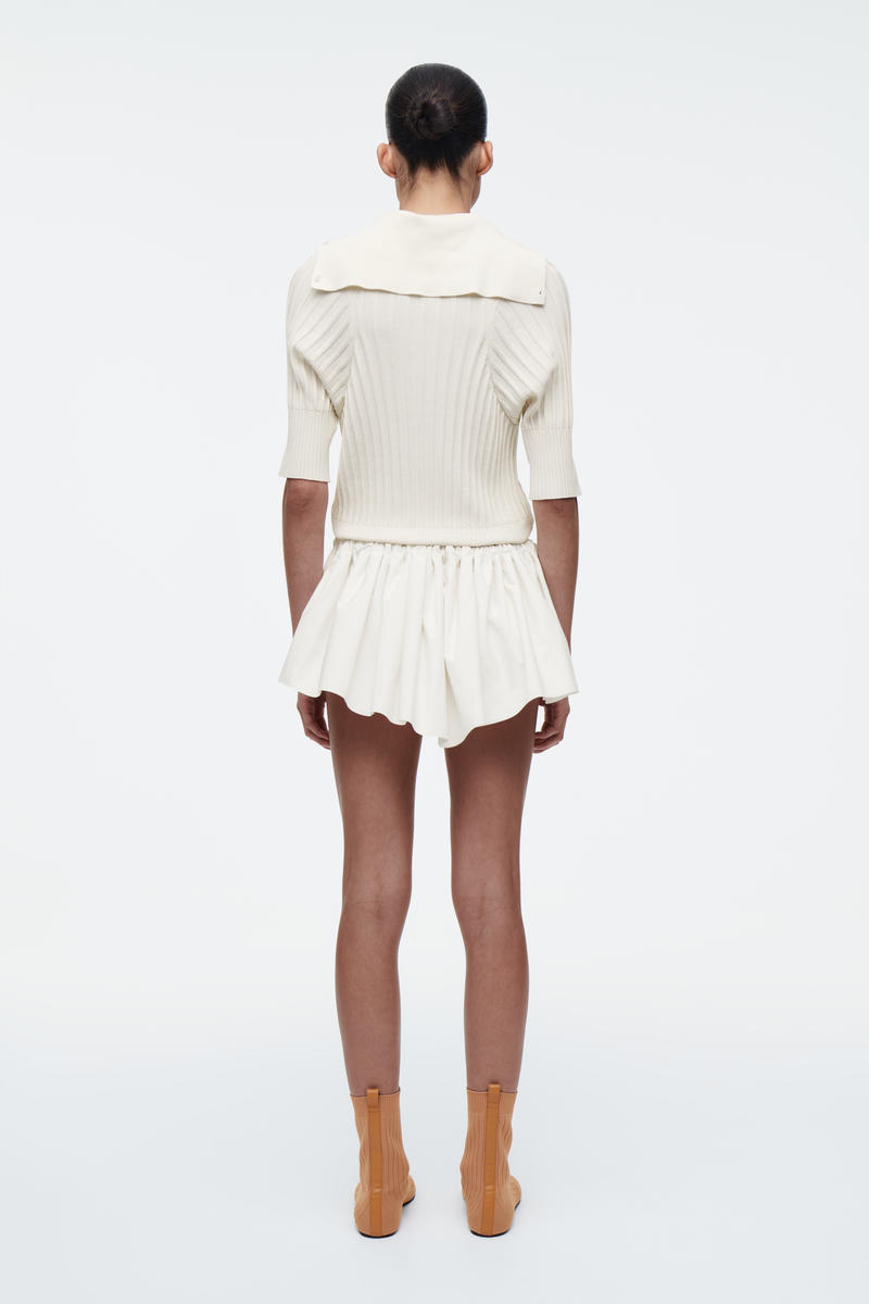 COS ギャザーマイクロスカート