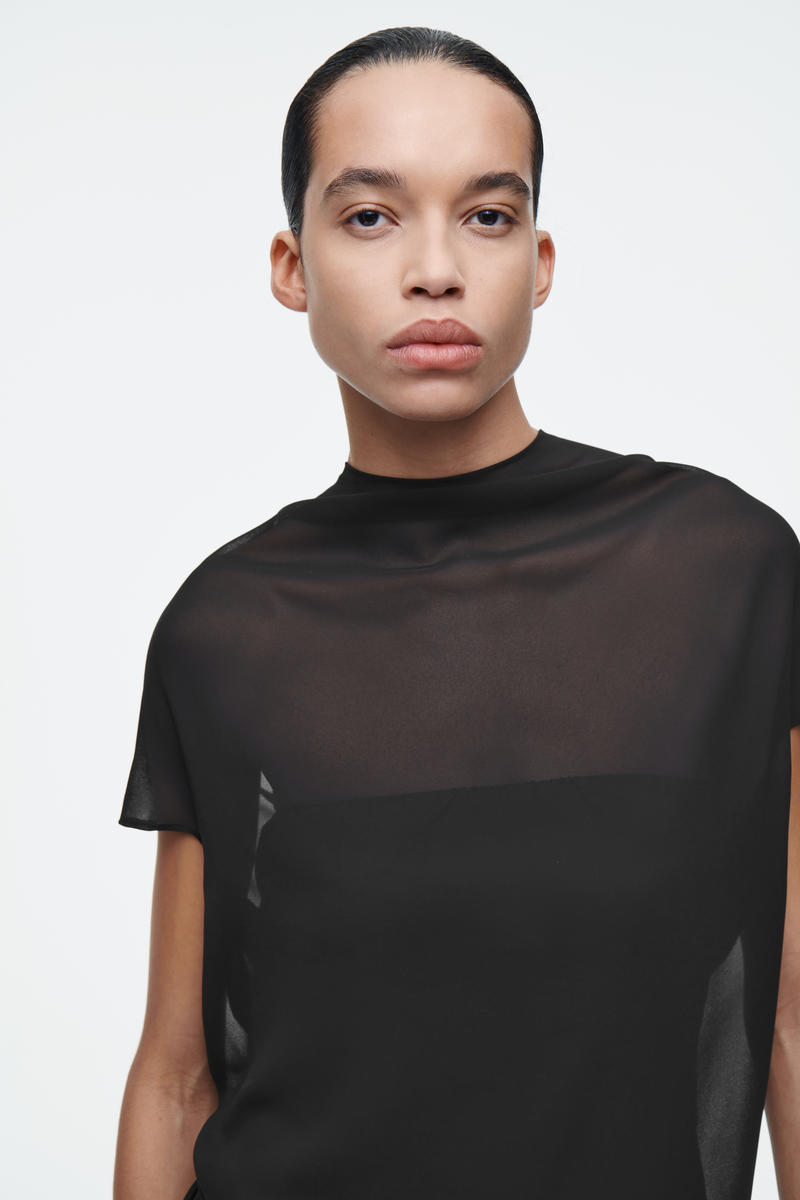 COS ドレープシアーミニワンピース