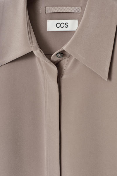 COS ロングラインシルクシャツ
