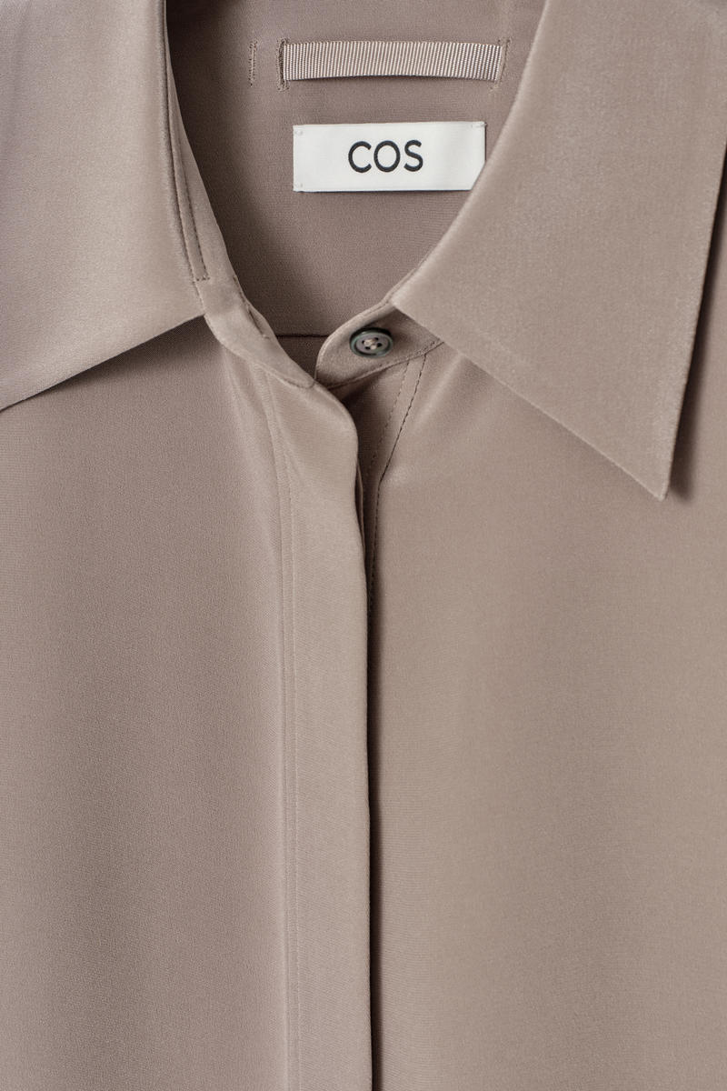 COS ロングラインシルクシャツ