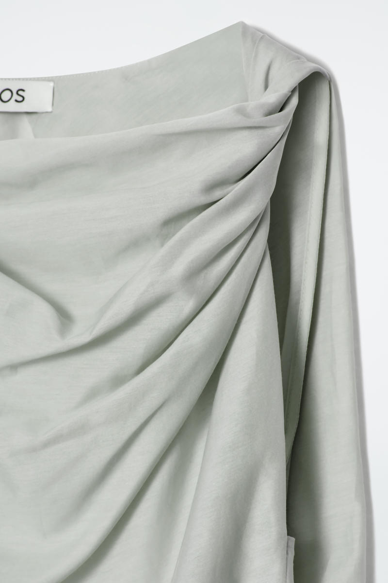 COS コットンシルクドレープトップ