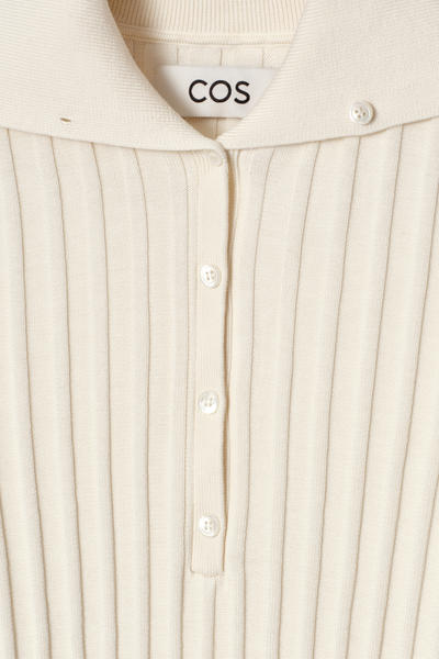 COS リブニットシルクポロトップ