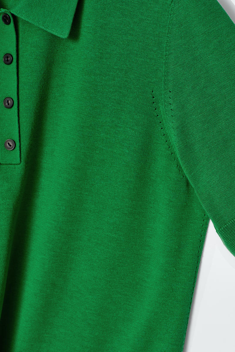 COS メリノウールブレンドポロシャツ