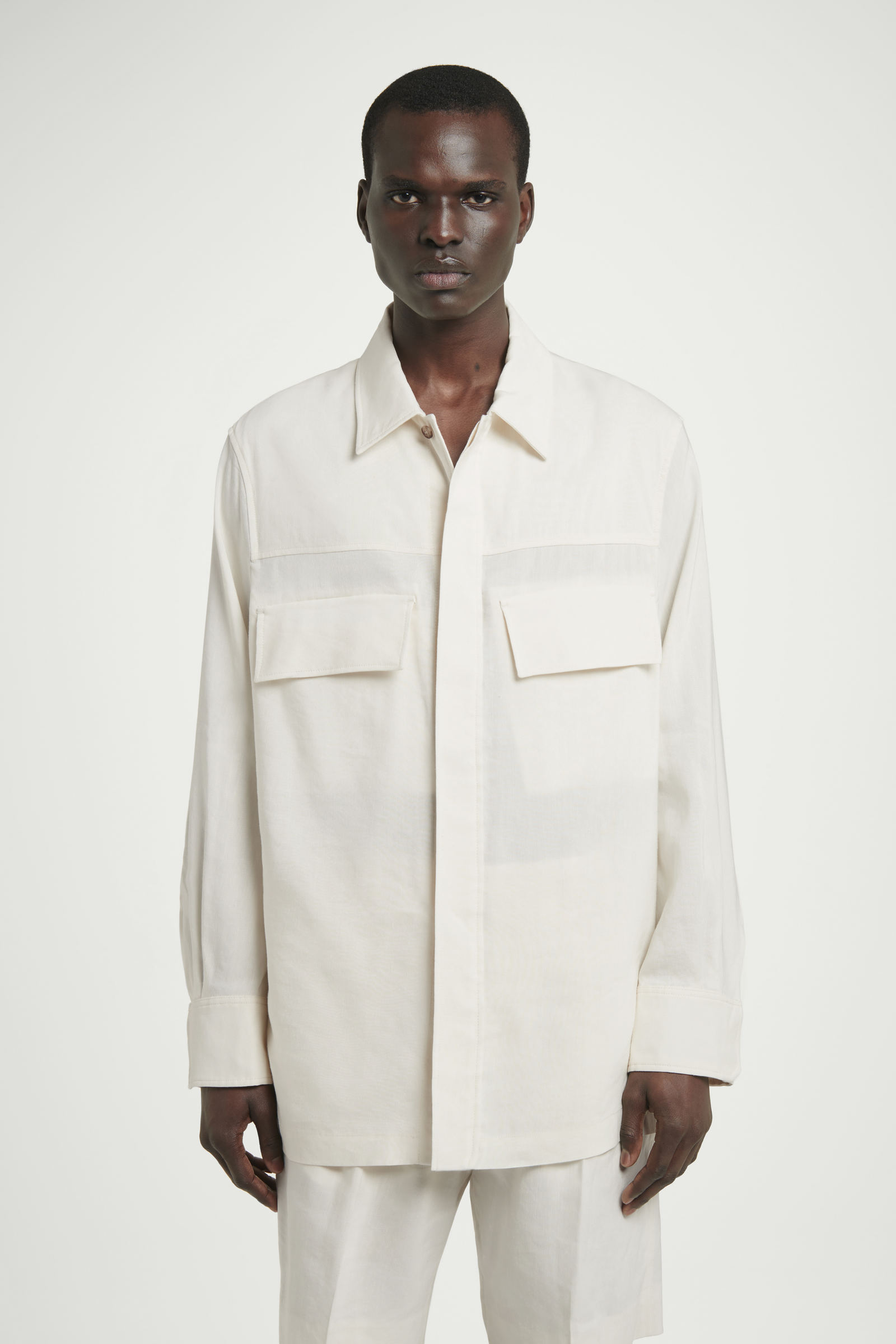 THE LINEN-BLEND UTILITY OVERSHIRT リネンブレンドユーティリティ
