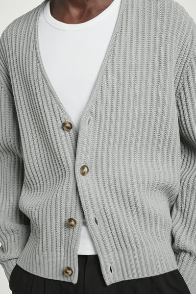 COS チャンキーVネックシルクコットンカーディガン