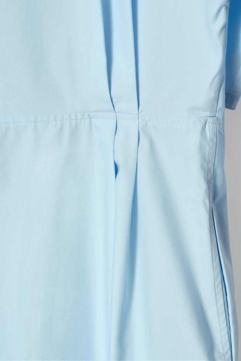 COS パフスリーブコットンミニワンピース