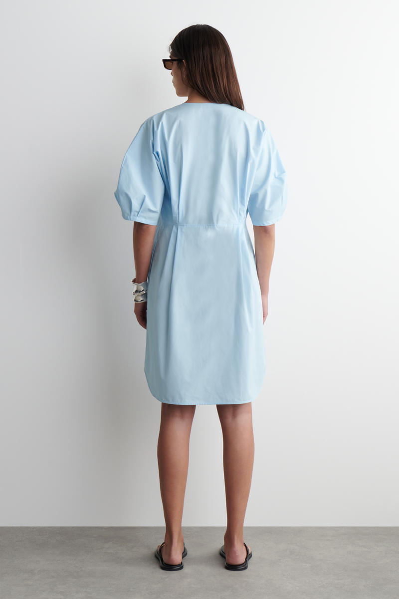 COS パフスリーブコットンミニワンピース