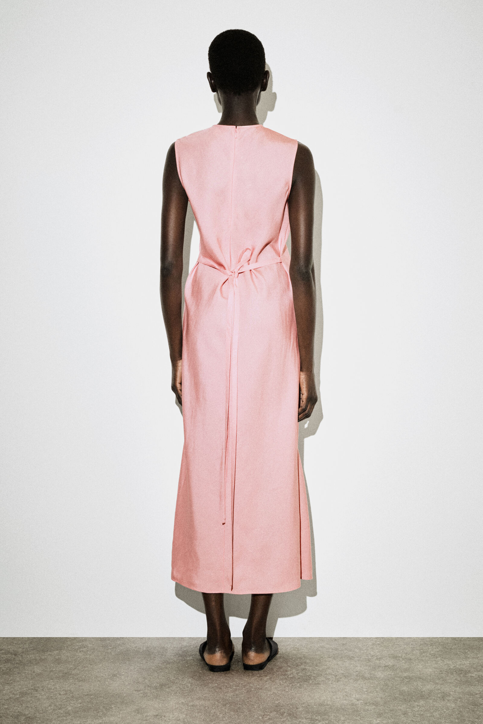 BIAS-CUT LINEN-BLEND MIDI DRESS バイアスカット リネンブレンド
