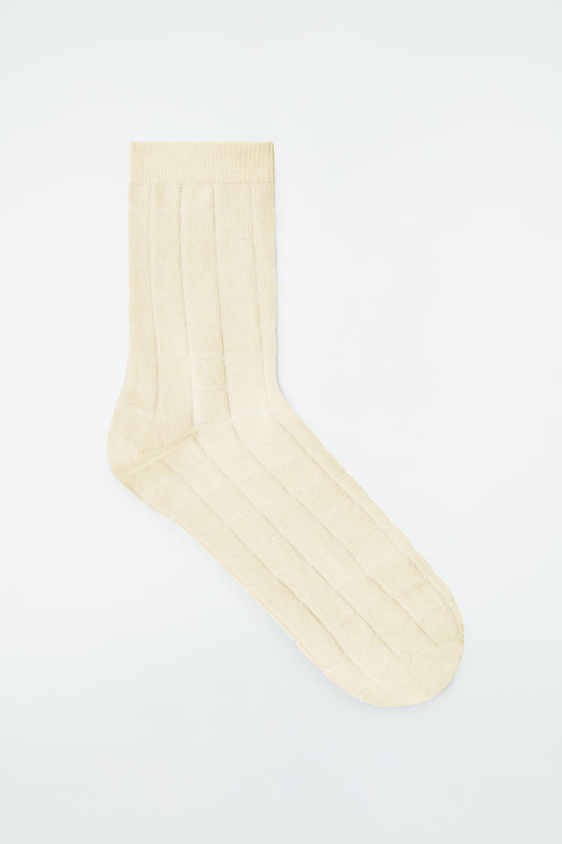 COS シアーウィンドウペーンチェックソックス