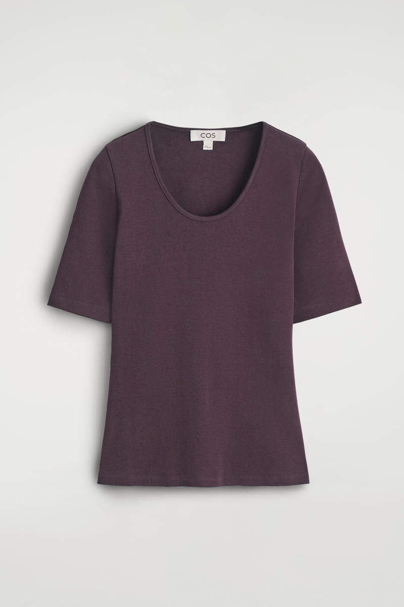 COS スリムフィット スクープネックコットンTシャツ