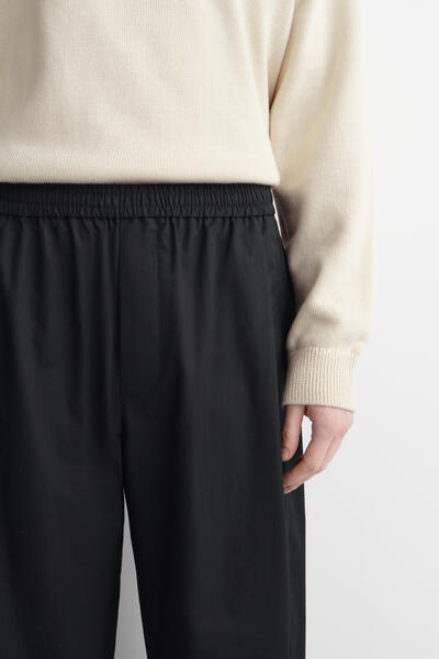 COS クロップドゴム入りワイドレッグパンツ