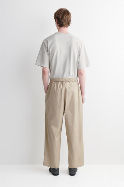 COS クロップドゴム入りワイドレッグパンツ