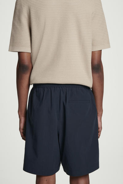 COS ピマコットン エラスティックショートパンツ