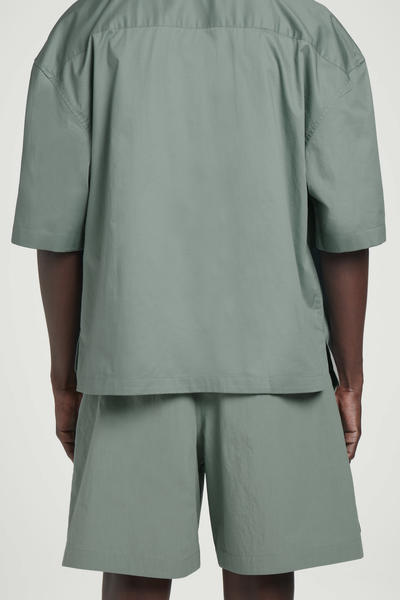 COS ピマコットン エラスティックショートパンツ