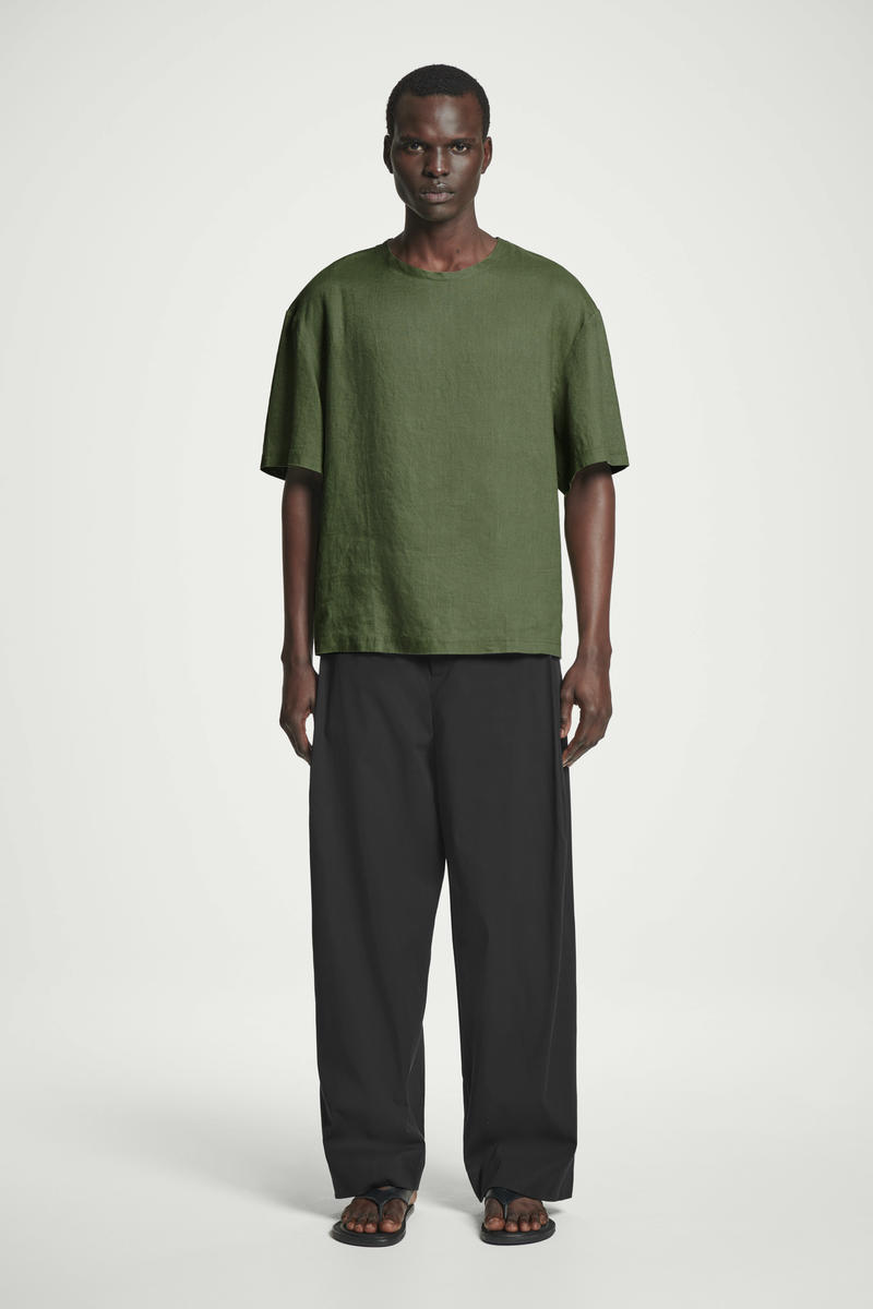 COS オーバーサイズリネンTシャツ