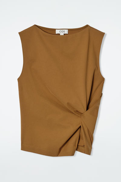 COS ツイストディテールトップ