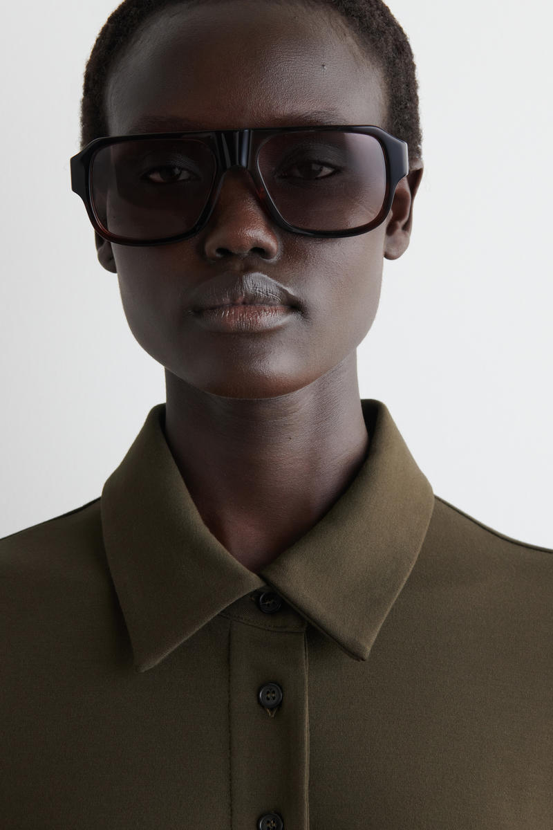 COS ジャージーポロミニドレス