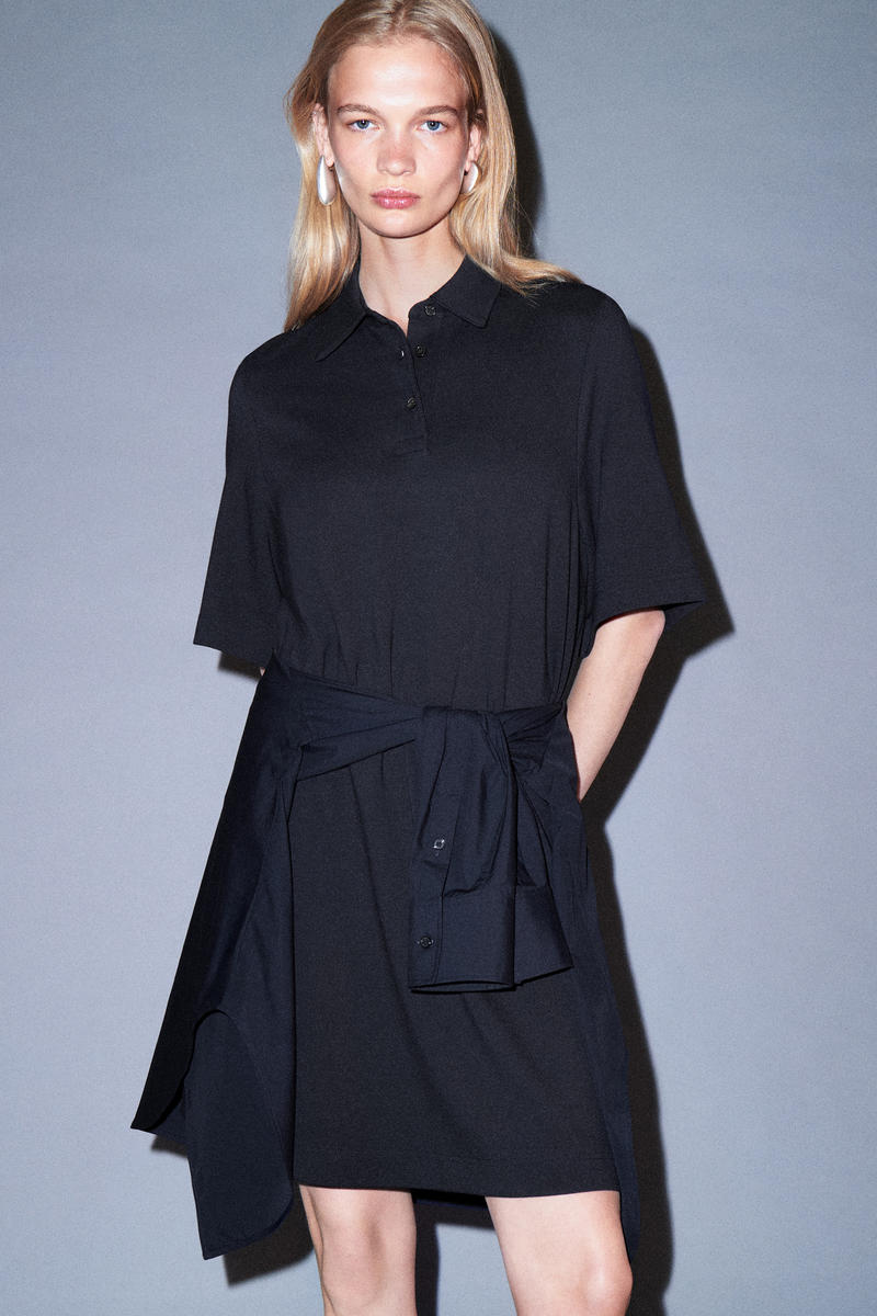 COS ジャージーポロミニドレス