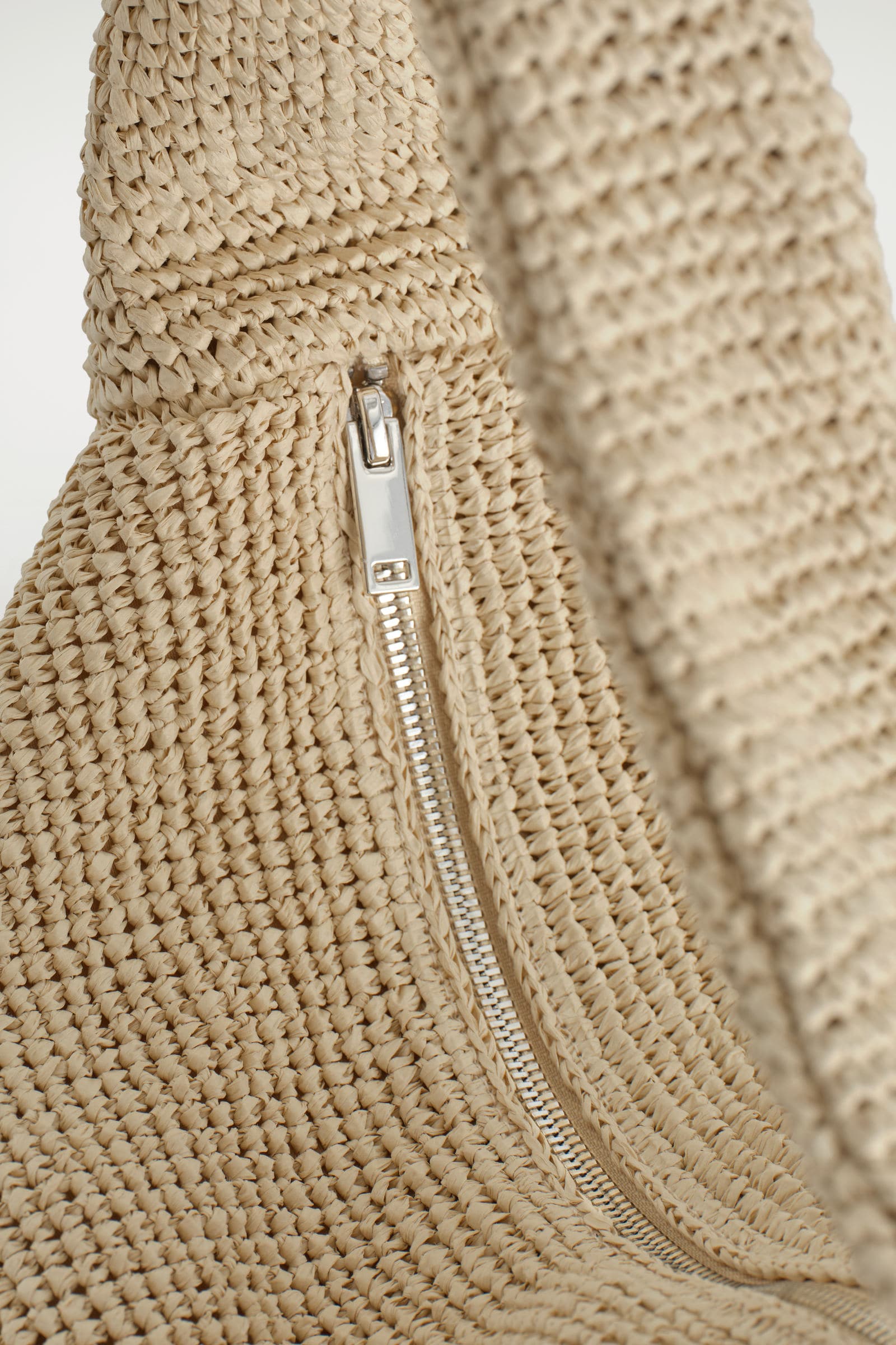 SLOUCHY TOTE BAG - RAFFIA ラフィア スラウチートートバッグ ベージュ