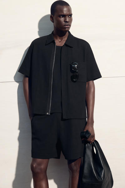 COS テクスチャード コットンジャージー ジップシャツ