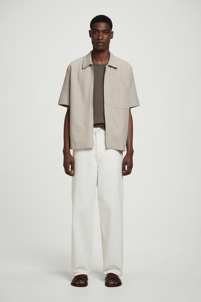 COS テクスチャード コットンジャージー ジップシャツ