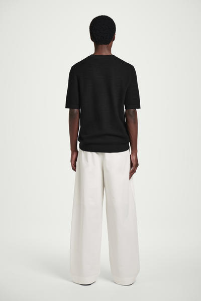 COS テクスチャーニットコットンTシャツ