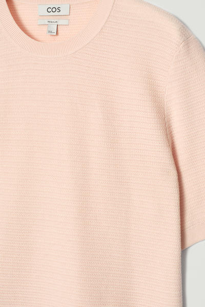 COS テクスチャーニットコットンTシャツ