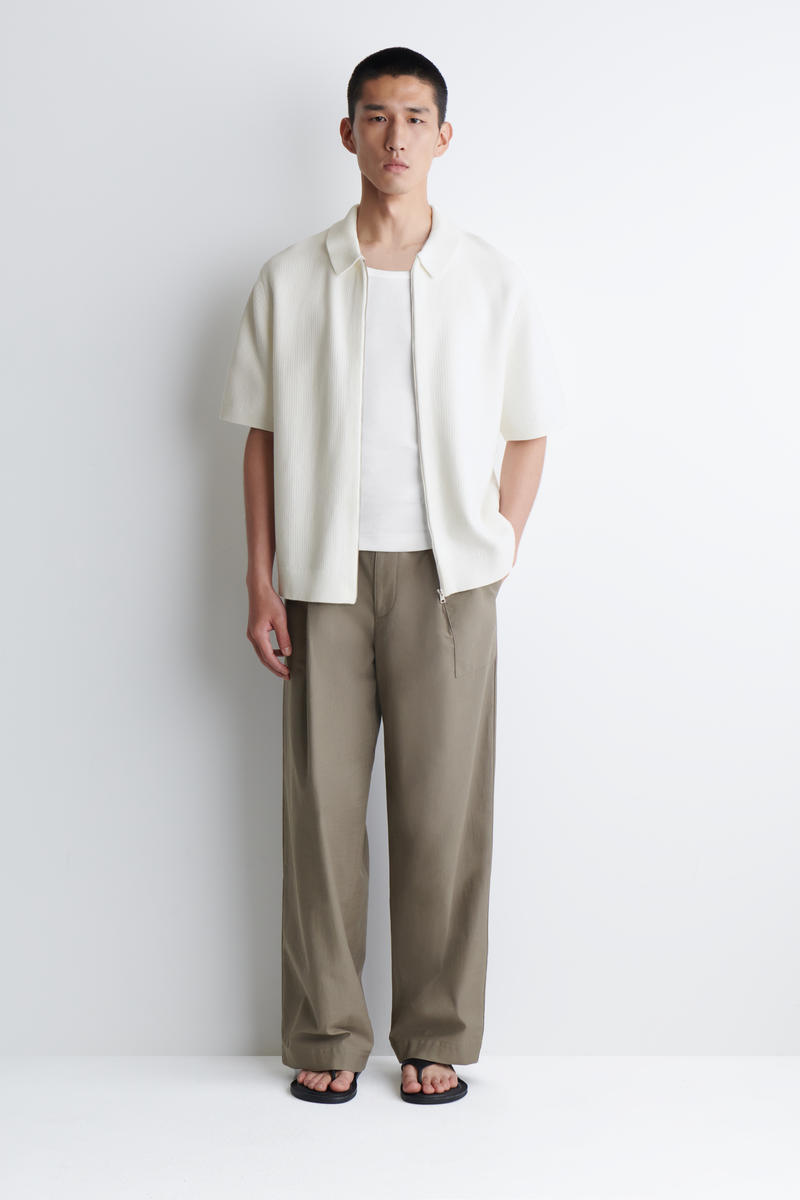 COS ワッフルニットコットンジップシャツ