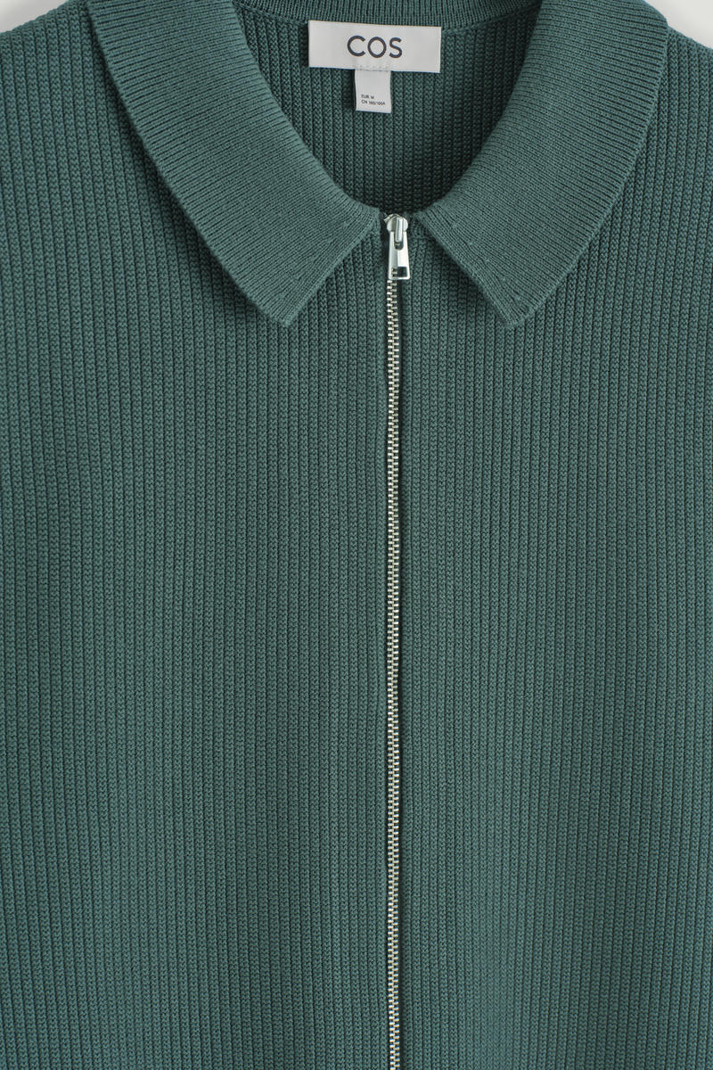 COS ワッフルニットコットンジップシャツ