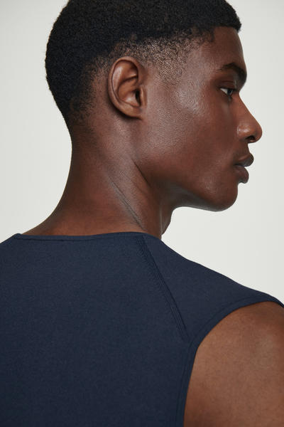 COS ニットタンクトップ