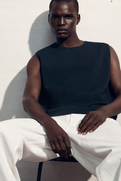 COS ニットタンクトップ