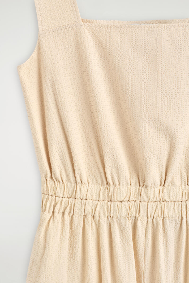 COS オープンバックシアサッカーワイドレッグジャンプスーツ