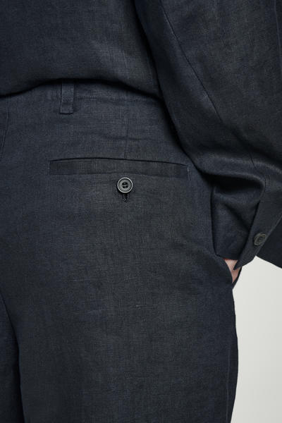 COS リラックスフィット リネンテーパードパンツ