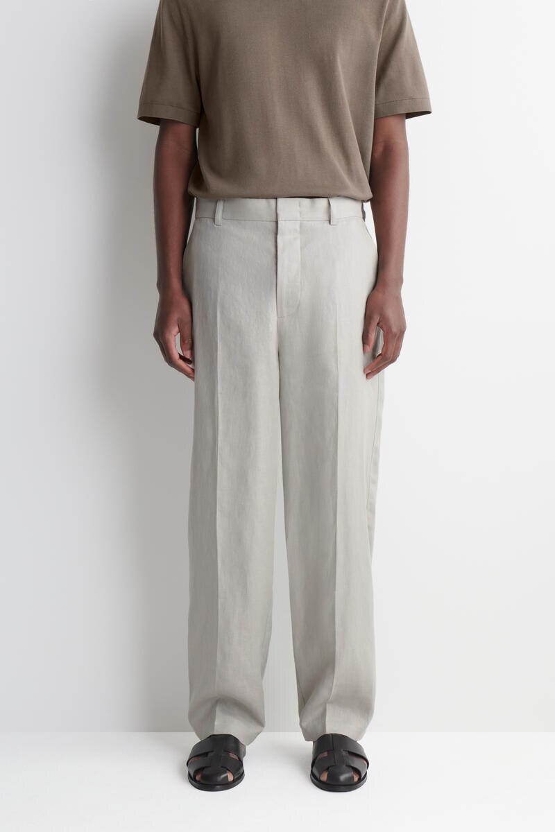 COS リラックスフィット リネンテーパードパンツ