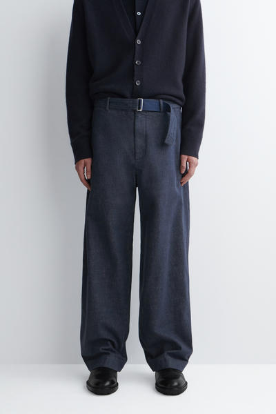 COS リラックスフィット ベルト付きデニムパンツ