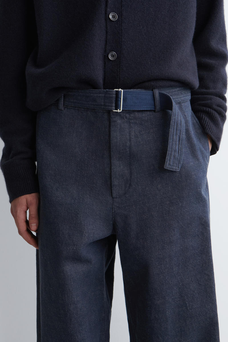 COS リラックスフィット ベルト付きデニムパンツ