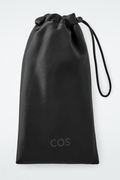 COS オーバーサイズ スクエアフレームアビエーターサングラス