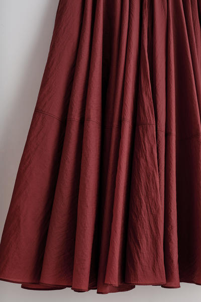 COS サークルカットミディスカート